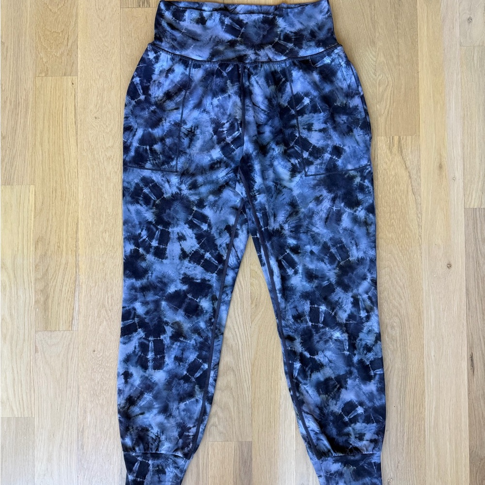 Athleta Women’s Salutation Tie-Dye Jogger Pants